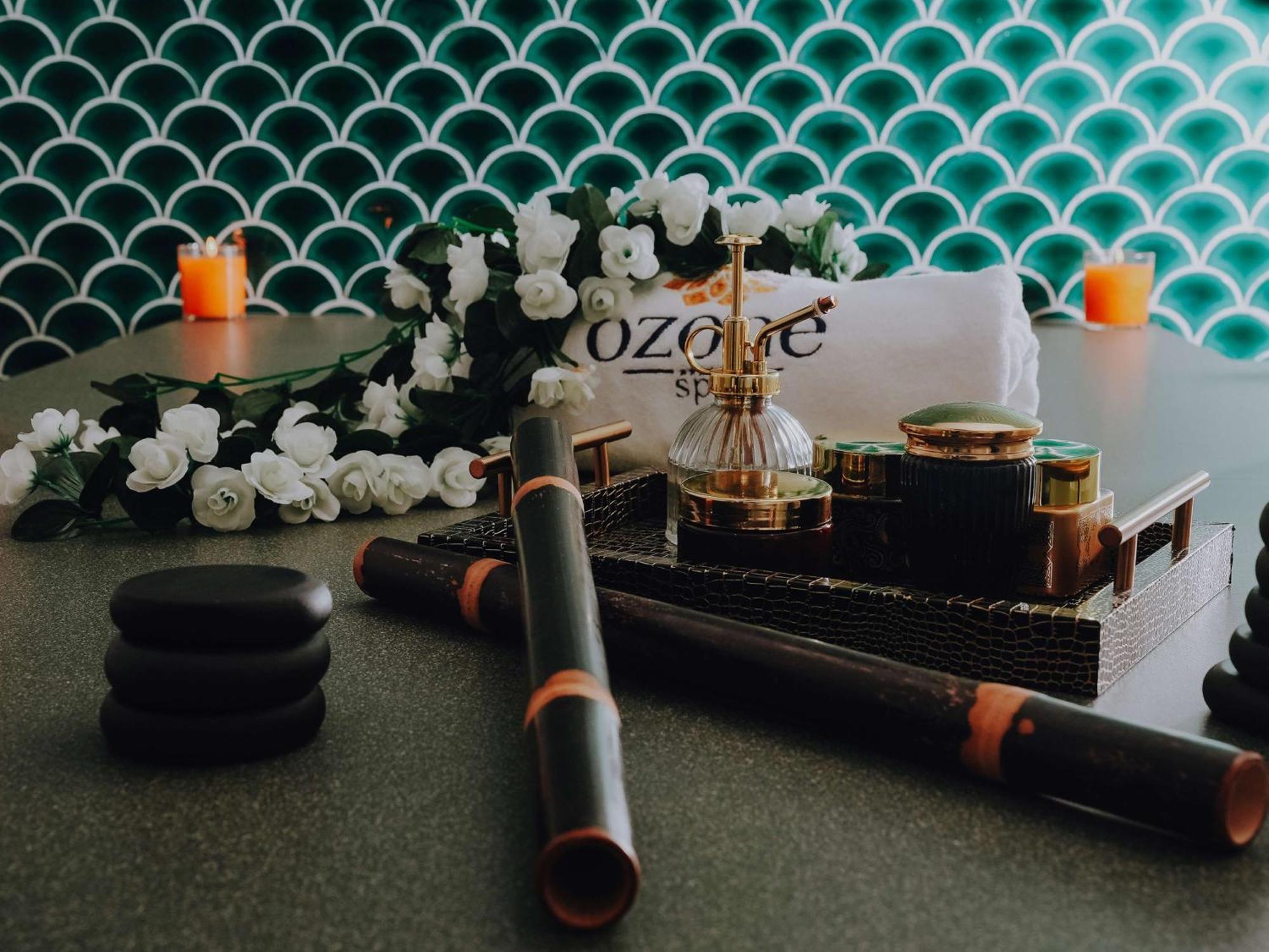 Doubletree By Hilton Fujairah City エクステリア 写真 A set of OZO